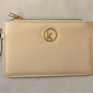 Kensie wristlet